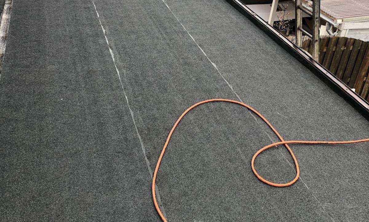 Nieuw bitumen dak aangelegd in Beek en Donk Nieuw bitumen dak aangelegd in Beek en Donk