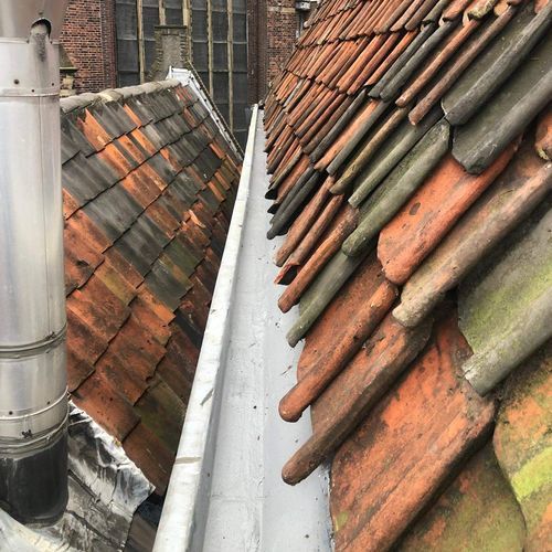 Oude dakgoot weer helemaal nieuw Dakgoot in Beek en Donk reparatie